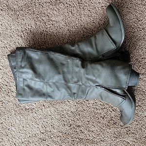 Fergalicious Taupe Zip Up Boot Size 7 1/2M